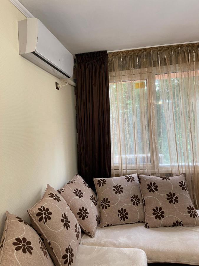 2 Bedroom Apartment City Blagoevgrad Bagian luar foto